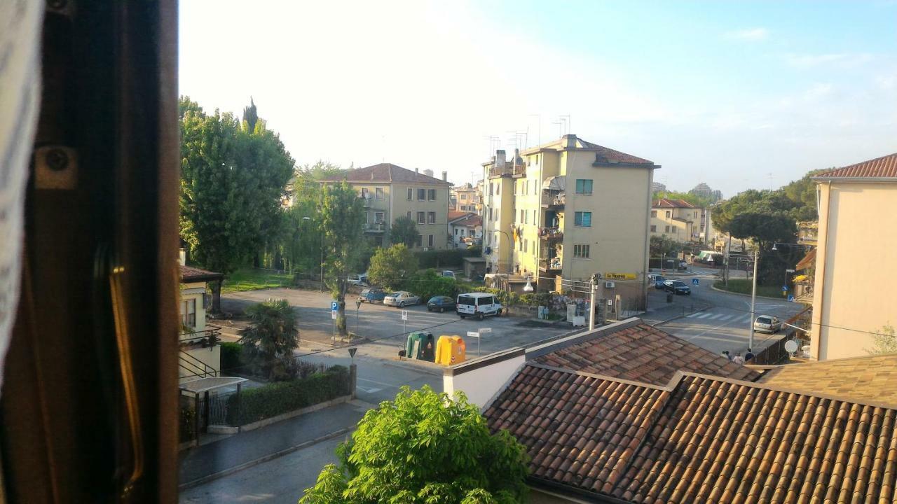 Appartamento Ca' Lela Marghera Exteriör bild